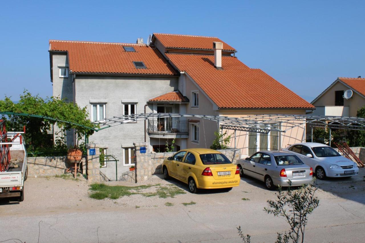 Apartments And Rooms With Parking Space Njivice, Krk - 5458 Εξωτερικό φωτογραφία
