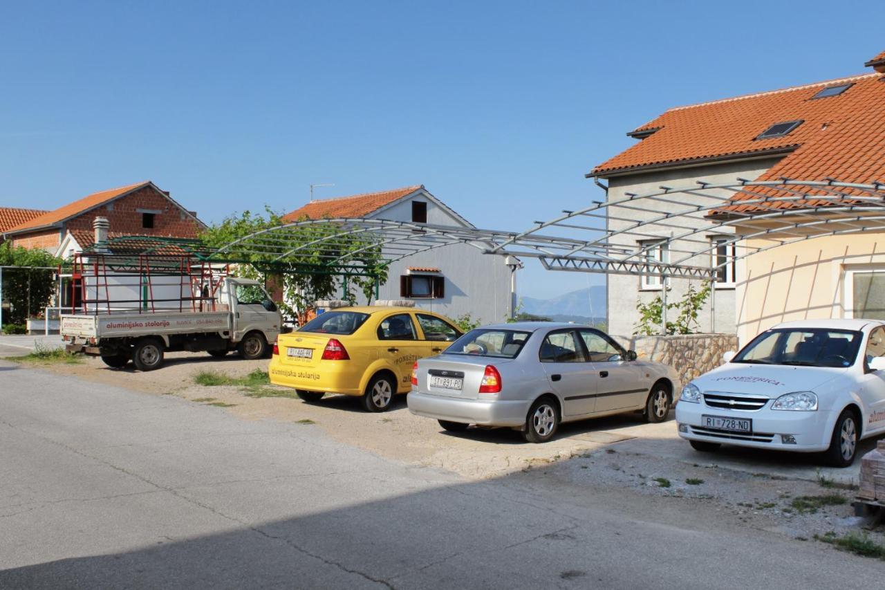 Apartments And Rooms With Parking Space Njivice, Krk - 5458 Εξωτερικό φωτογραφία