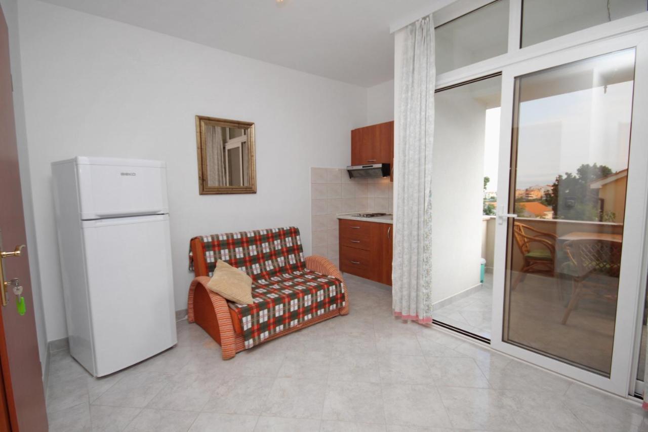 Apartments And Rooms With Parking Space Njivice, Krk - 5458 Εξωτερικό φωτογραφία