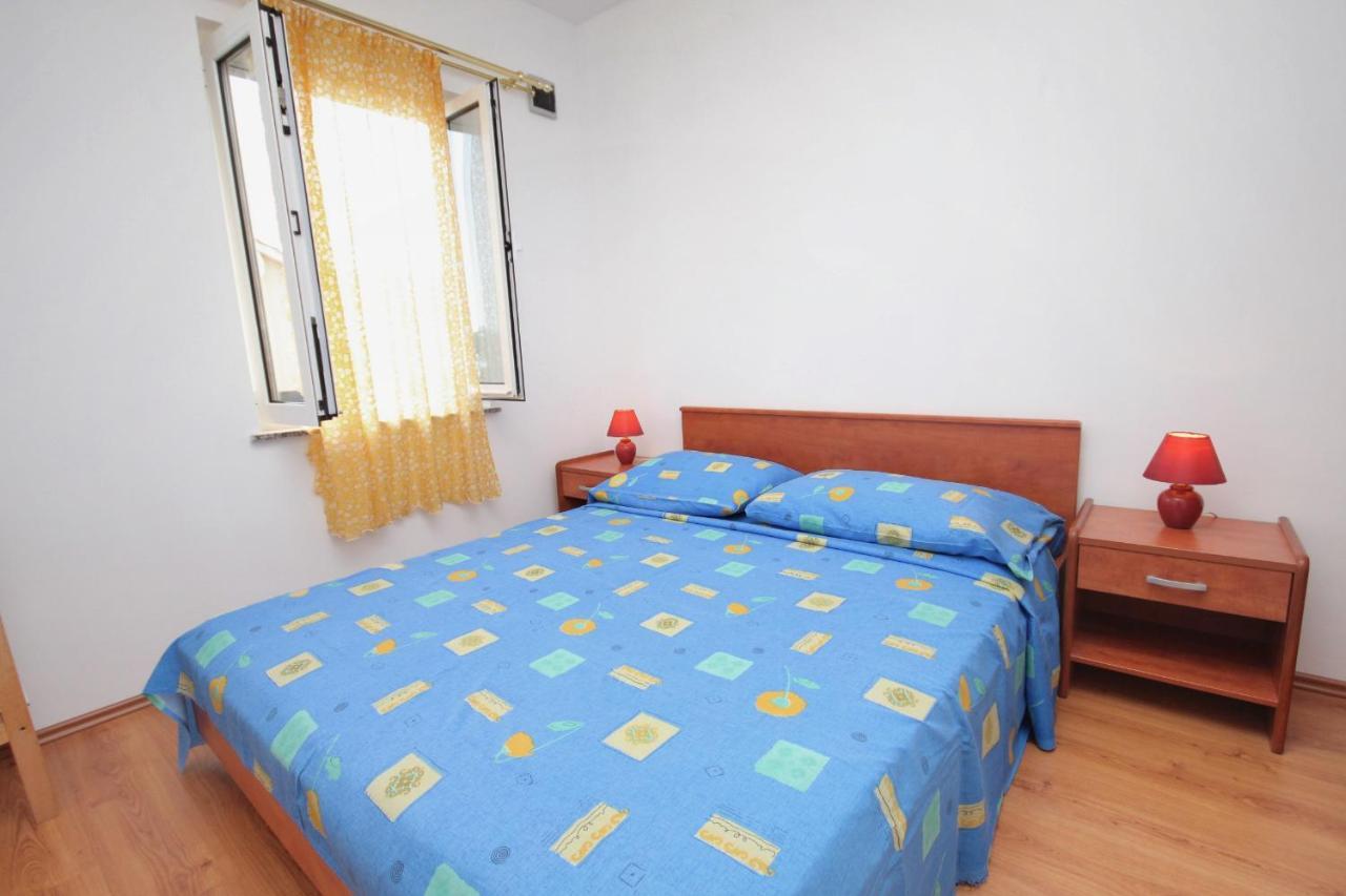 Apartments And Rooms With Parking Space Njivice, Krk - 5458 Εξωτερικό φωτογραφία